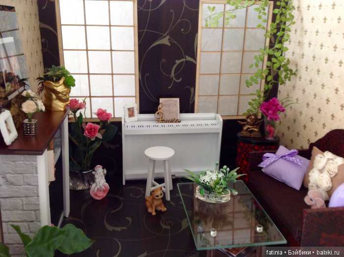 Румбокс для кукол 1:6. Для юной пианистки