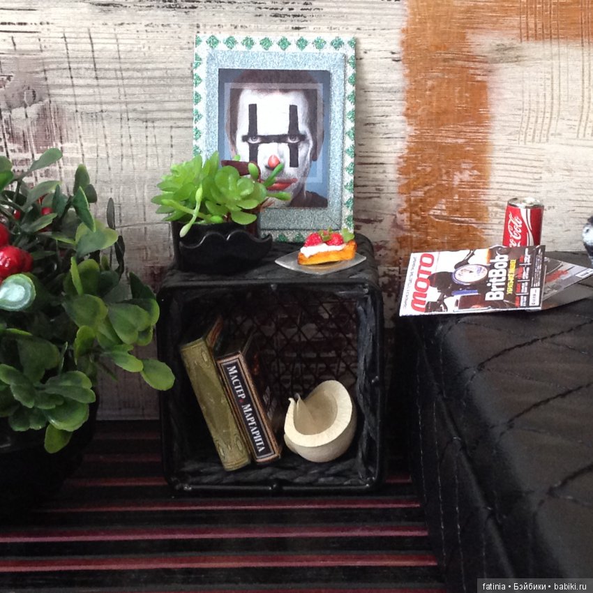 Для мальчишеской комнаты скромный, но уютный уголок (фото 5)