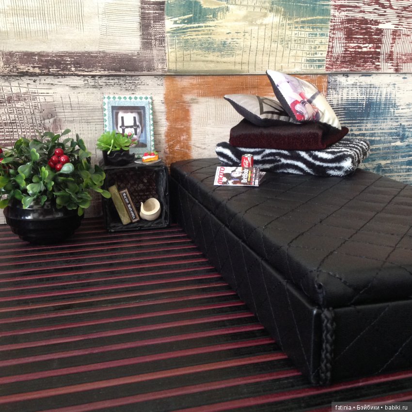 Для мальчишеской комнаты скромный, но уютный уголок (фото 3)