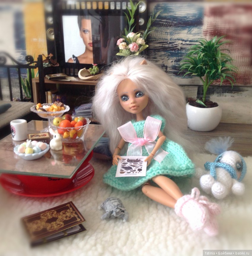 У Алисы новые заботы, купили черепашку (фото 4)