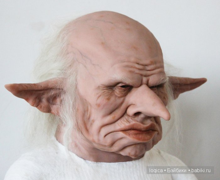 Управляющий банком Гринготтс. Авторская кукла ручной работы (фото 3)