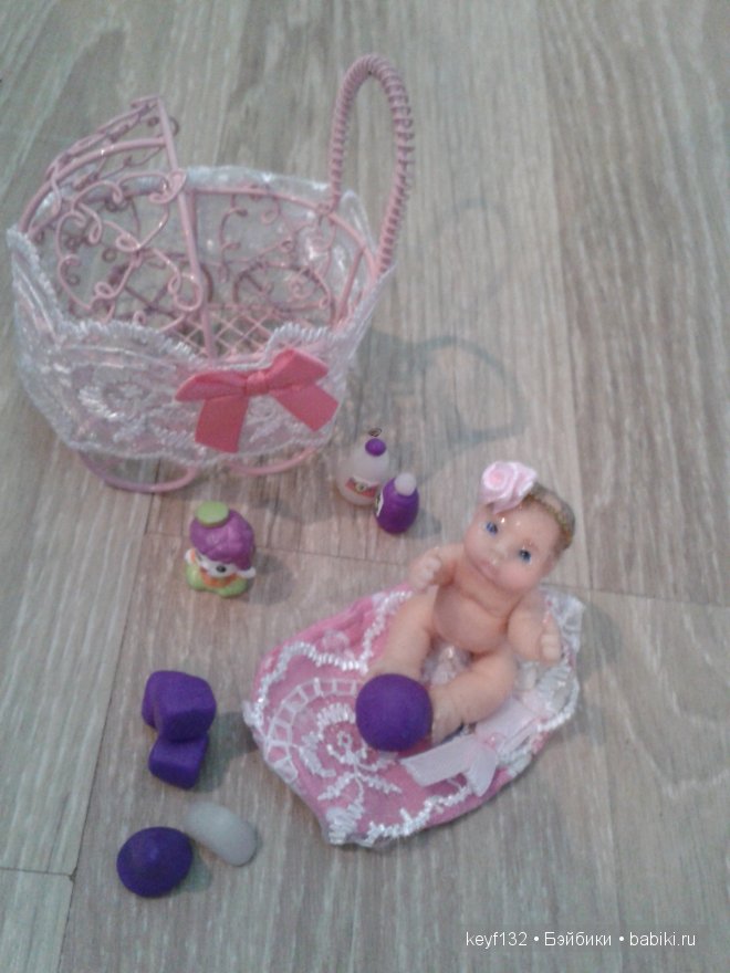 Малышка 4см, автор Лана