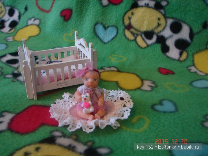 Гномочка, мини кукла ростом 5,5 см. Автор Лана