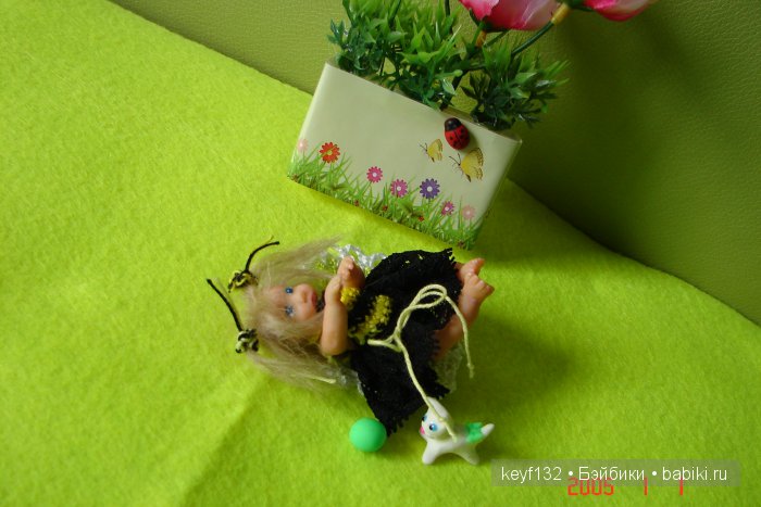 Майя-пушистая пчелка. Мини кукла (фото 2)