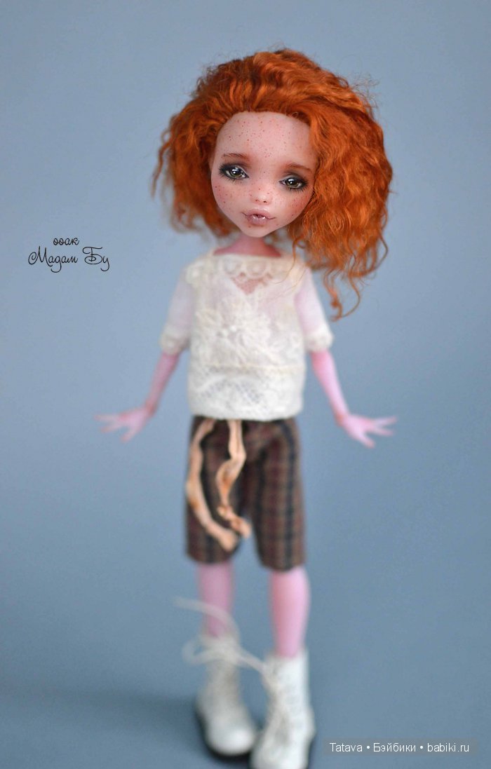 Эйрин - ООАК Дракулауры из серии Haunted (фото 4)