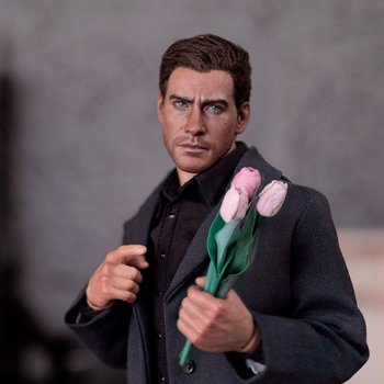 Юный Джейк Джилленхол поздравляет дам с 8 Марта!