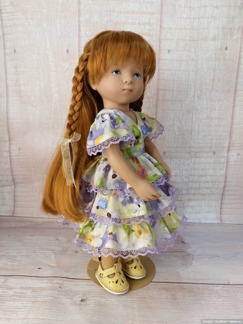 Платья Январь для кукол Сильвии