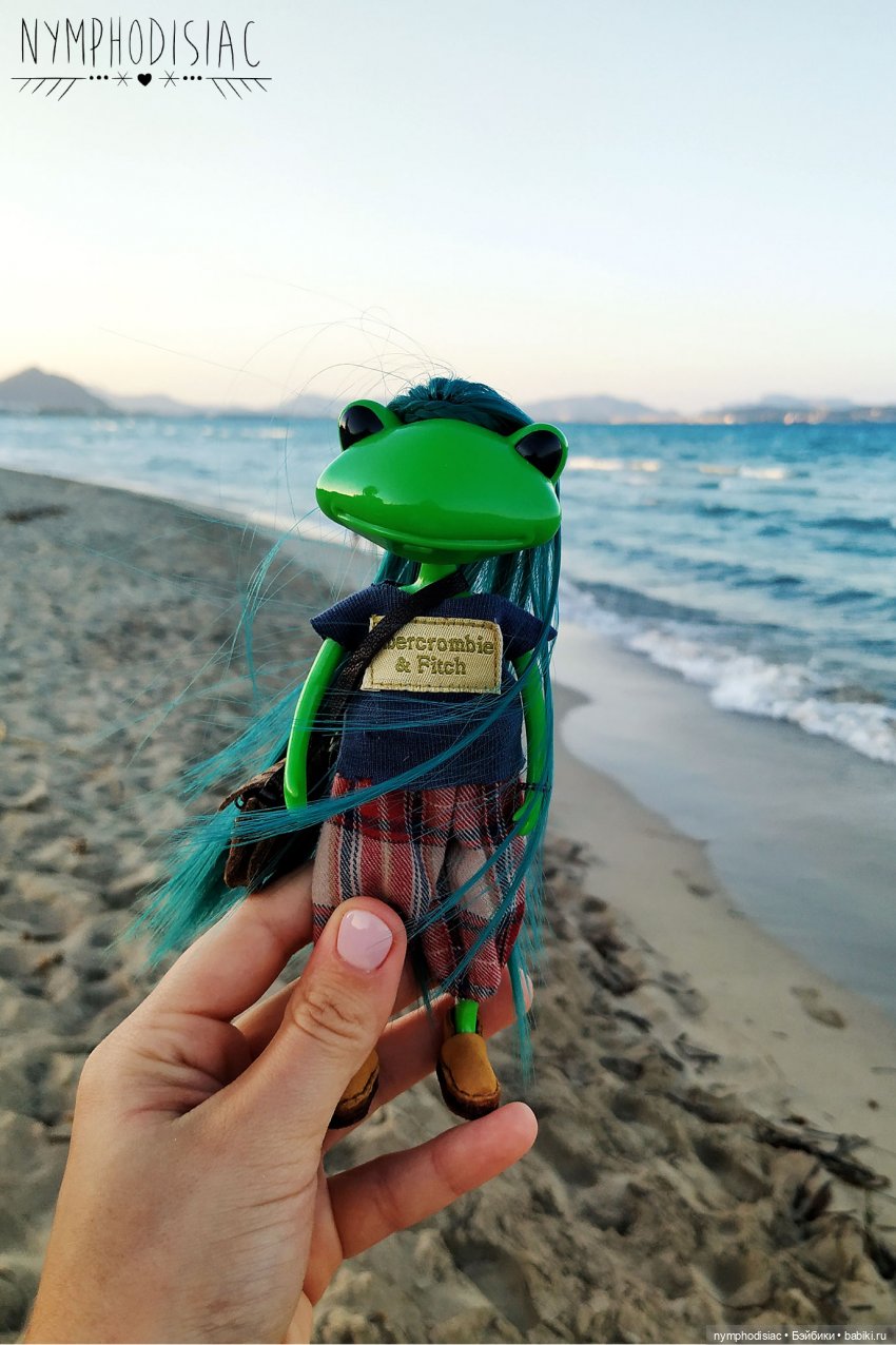 Знакомьтесь, Тиффани Жабстер! (Wonderfrog от Studio Uoo) (фото 3)