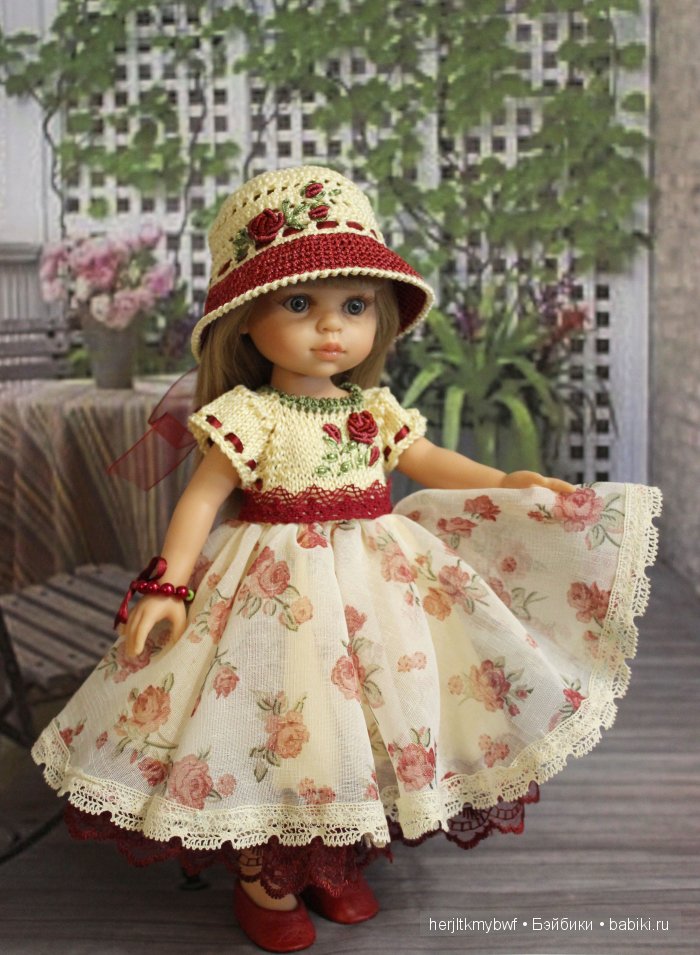 Платье для куколки. Платья для кукол. Кукла в красивом платье. Красивая одежда для кукол. Платья для больших кукол.