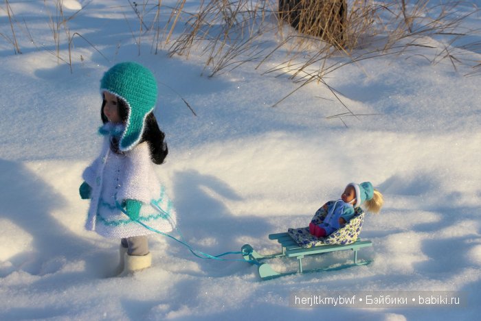 Новенькая. Новенькая.