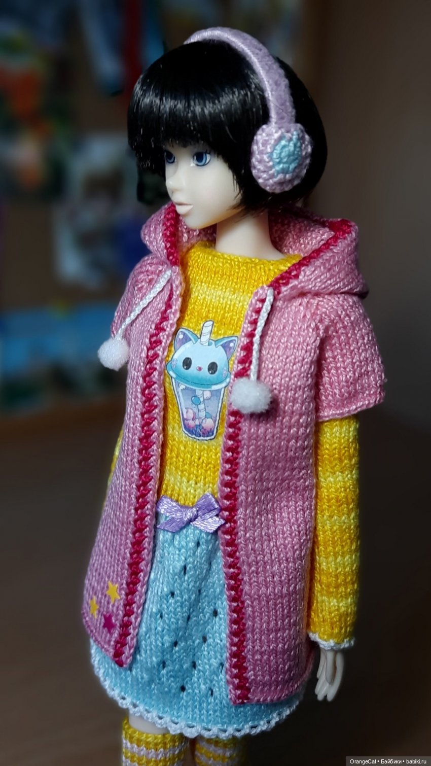 Снова много одежды для кукол