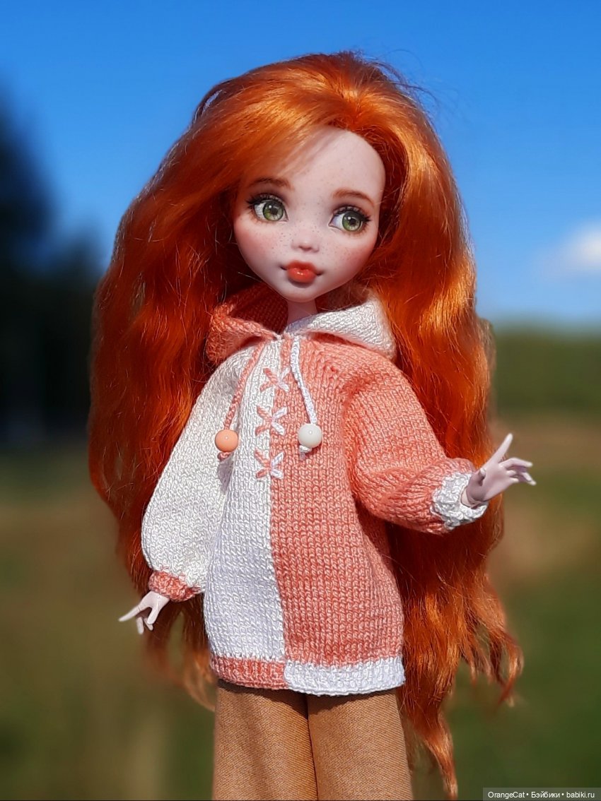 Снова много одежды для кукол