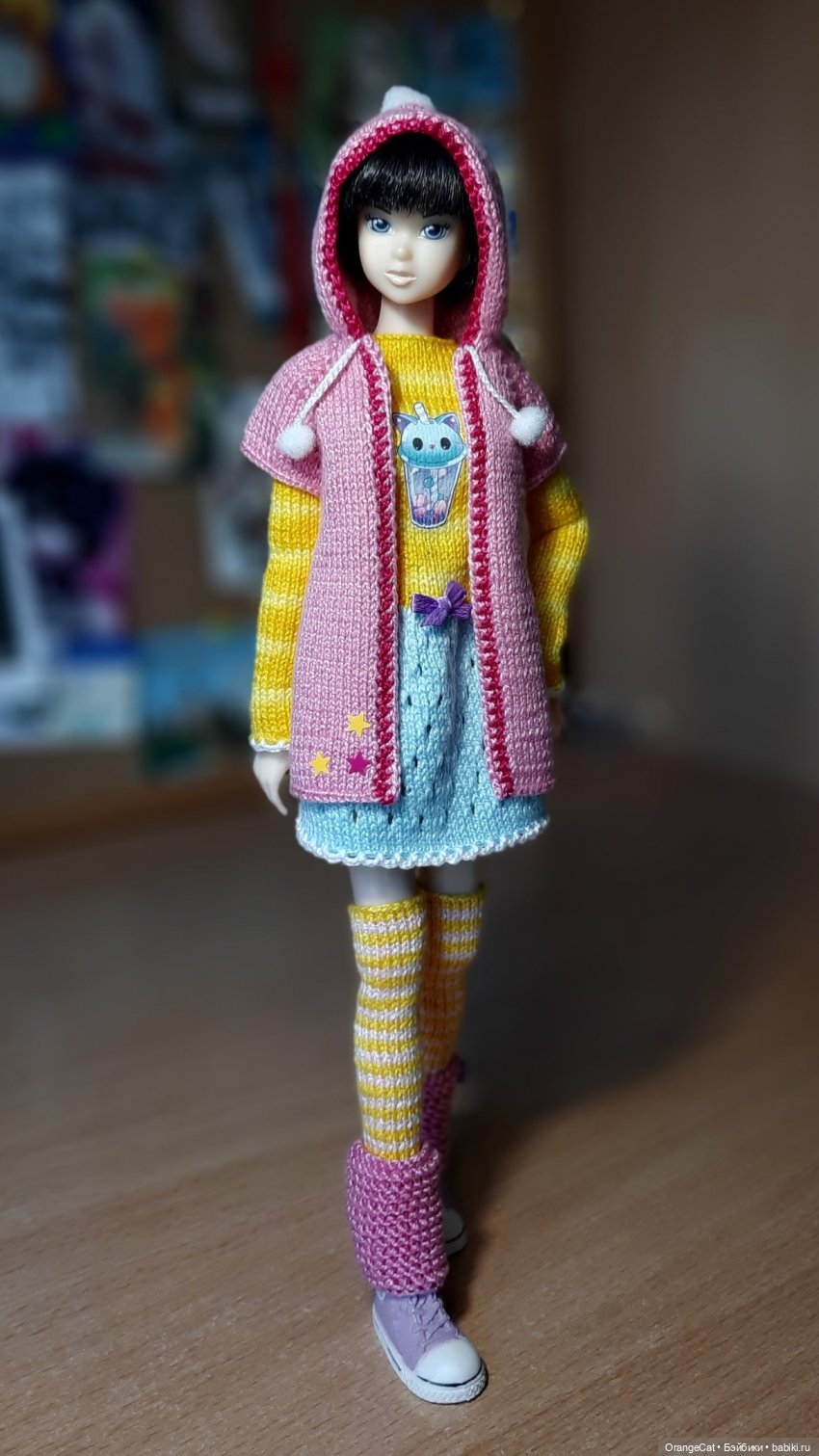 Снова много одежды для кукол