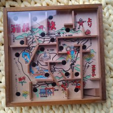 Японская головоломка деревянный лабиринт с шариком. Новая цена 300р.