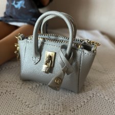 Продам брелок сумку Samantha Thavasa