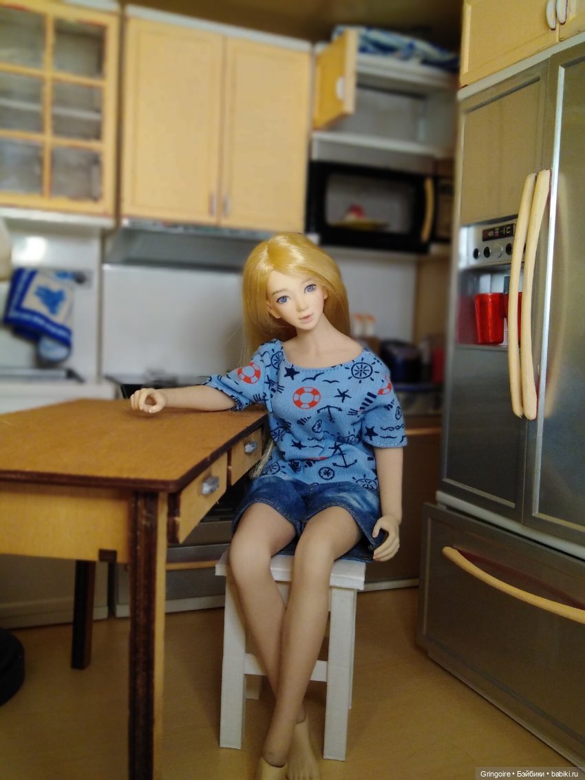 Табуретка 1/6 и школьная дружба. Часть 1