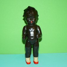 Редкий композитный немецкий пупс-негрик AHG, высота 16 см в красных туфельках