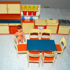 Кухонный гарнитур для кукольного домика, ГДР