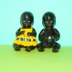 Немецкие пупсики Schildkrot из колкого пластика, высота 8 см