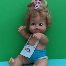 Плачущая куколка Hong Kong, высота 16 см