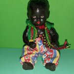 Очаровательный керамический негритянок Tebu с рельефными волосами, высота 17 см