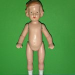 Керамическая куколка с рельефными волосами GFB, высота 19 см