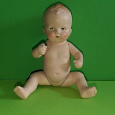 Керамический пупсик Hertwig 1515, высота 15 см