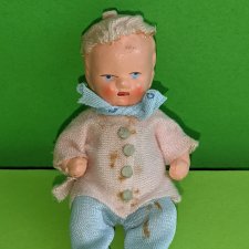 Керамический пупсик Hertwig 1508,  высота 8 см, новый