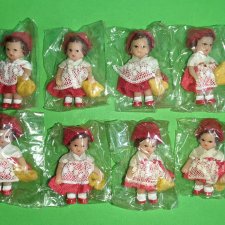 Резиновые малышки Аришки Ari красная шапочка, новая, высота 5 см