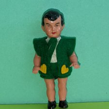 Кавалер с рельефными волосами из колкого пластика RSS, высота 8 см