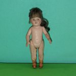 Кареглазая целлулоидная куколка Minerva, высота 9 см