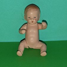 Керамический голыш рыжик Hertwig 1508 с рельефными волосами, высота 8 см