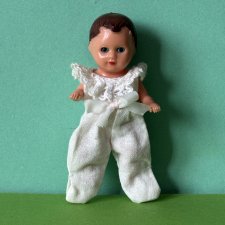 Куколка Ari Аришка со спящими глазками, высота 8,5 см