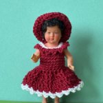 Целлулоидная куколка с красивым мейком Petitcollin, высота 8 см