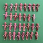 Микро куколки с красивой лепкой, мальчики и девочки, высота 4 см