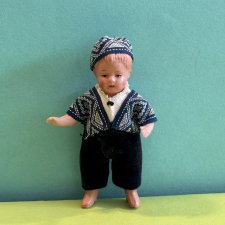 Очень редкая целлулоидная куколка Juno с рельефными волосами, высота 8,5 см