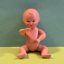 Пупсик из колкого пластика Celba, высота 9 см