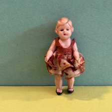Редкая целлулоидная куколка Minerva 5 см, родной аутфит