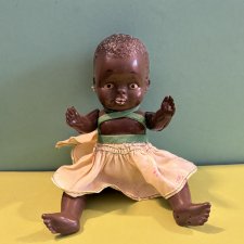Целлулоидный японский пупсик негрик, высота 16 см