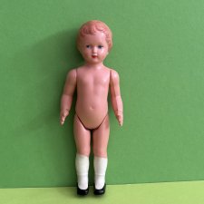 Очаровательная куколка Schildkrot с рельефными волосами, высота 13 см