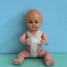 Пупсик Schildkrot с резиновыми конечностями, высота 9 см