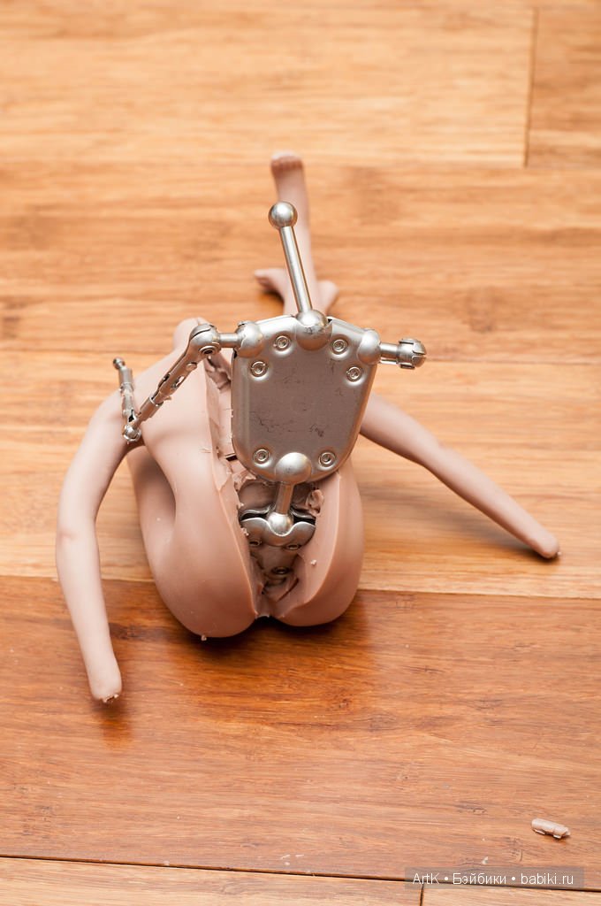 Стальной скелет от Phicen. 18+ | Бэйбики Стальной скелет от Phicen. 18+ (фото 3)