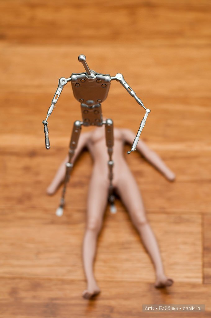 Стальной скелет от Phicen. 18+ | Бэйбики Стальной скелет от Phicen. 18+ (фото 7)