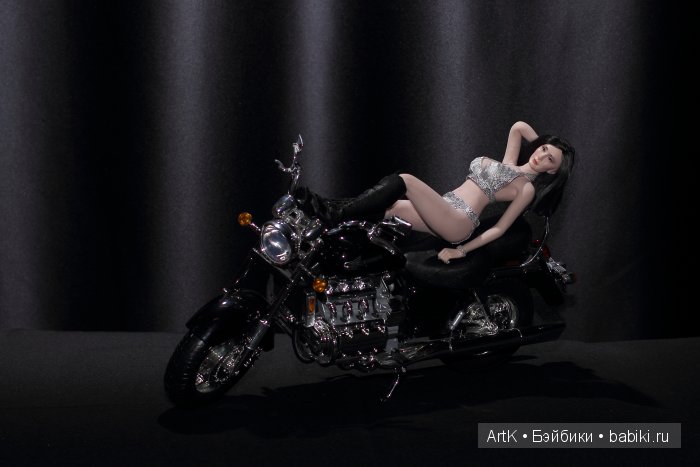 Роковая красотка (Phicen) (фото 7)