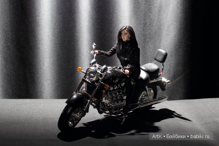 Роковая красотка (Phicen) (фото 3)