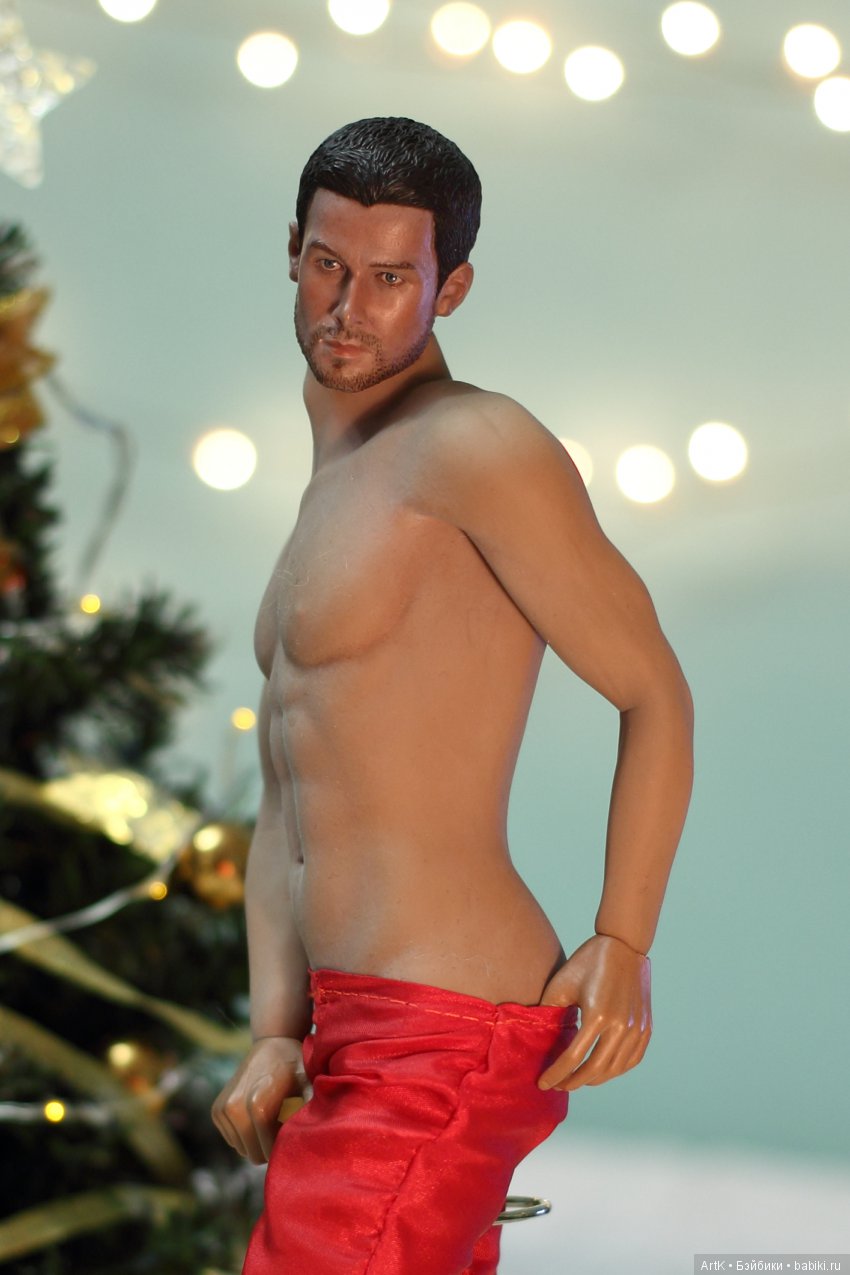 Подарок от Мистера Клауса, Phicen, 16+