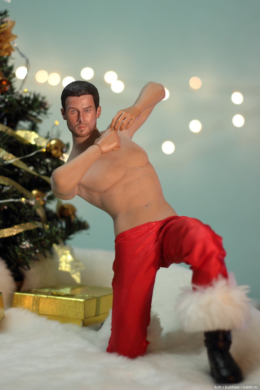 Подарок от Мистера Клауса, Phicen, 16+