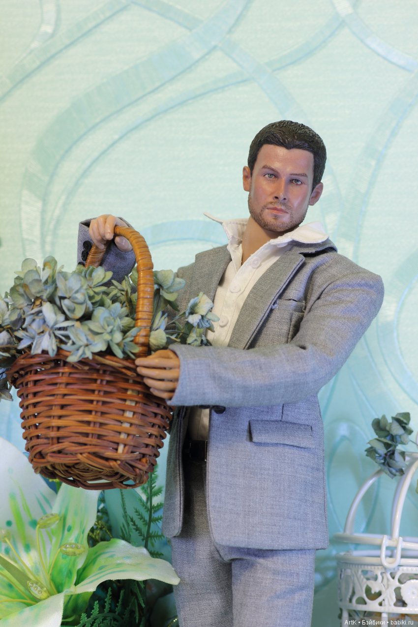 С праздником, милые дамы! Phicen (фото 4)