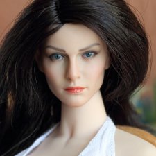 Моя маленькая Богиня, Phicen