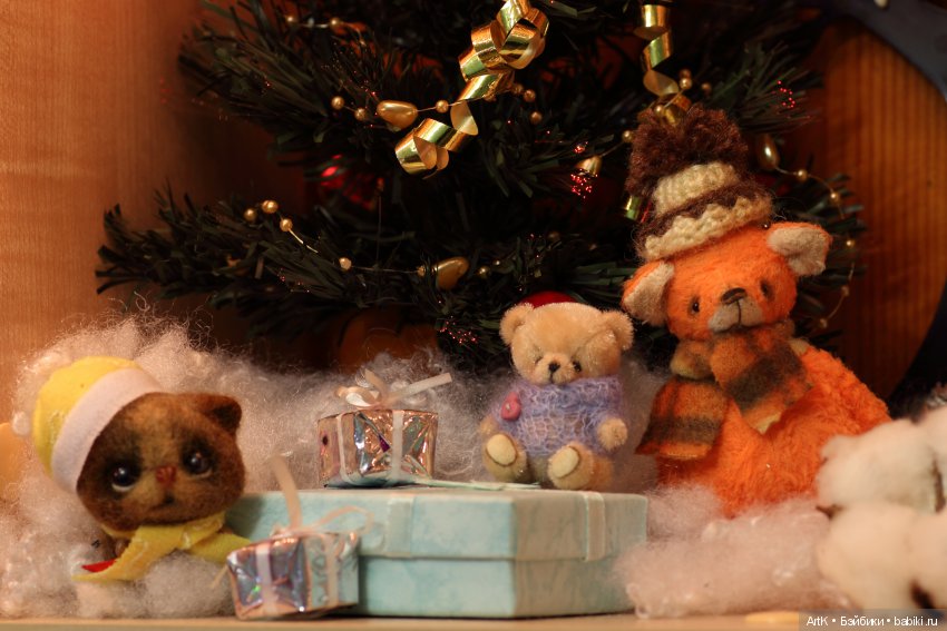 Зима на полке — Домашние фото авторских игрушек: Тедди (фото 3)